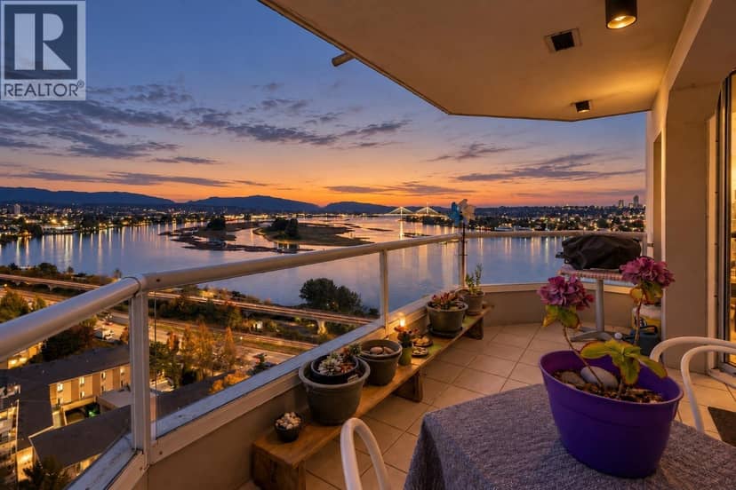 1603 69 JAMIESON COURT, New Westminster