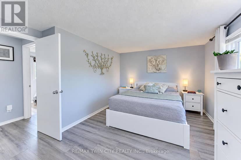 190 Nith River Way — photo 17 of 28