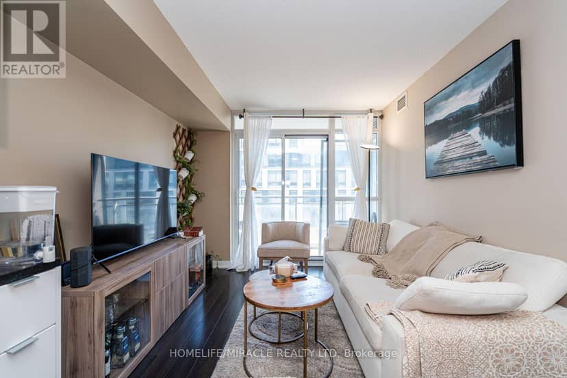 610 - 151 Dan Leckie Way — photo 2 of 11