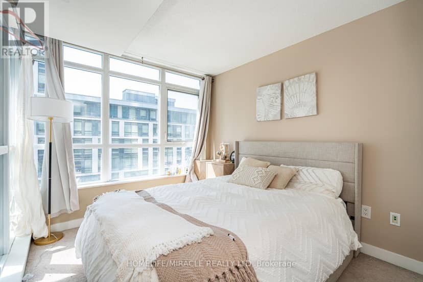 610 - 151 Dan Leckie Way — photo 5 of 11