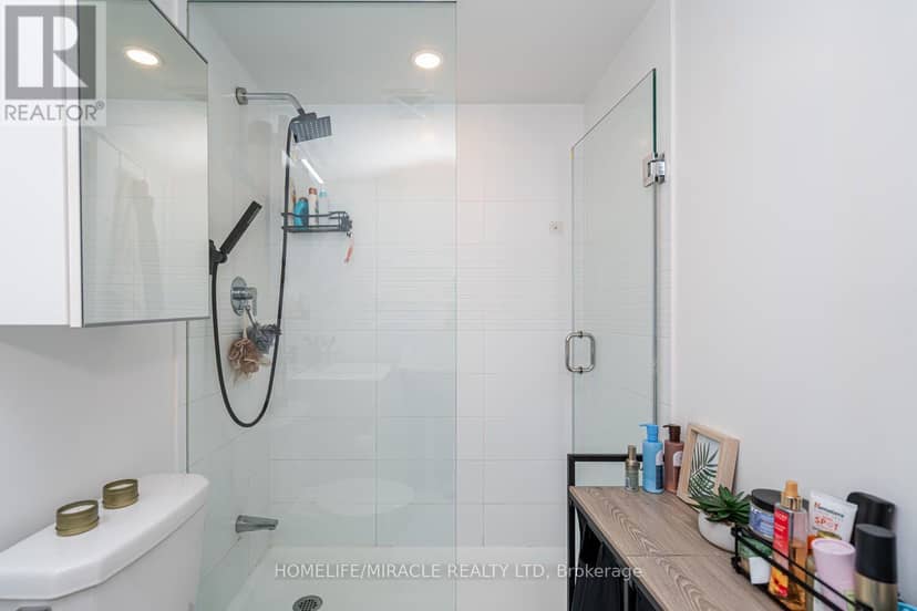 610 - 151 Dan Leckie Way — photo 8 of 11