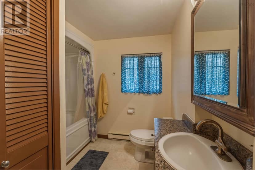7140 Highway 201 — photo 18 of 40