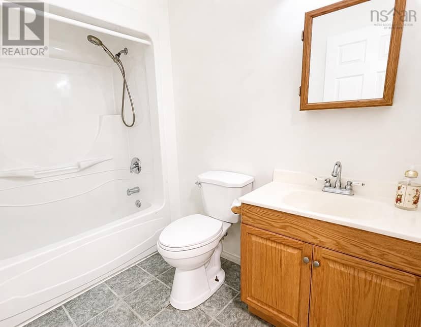 469 Brunswick Street — photo 18 of 35