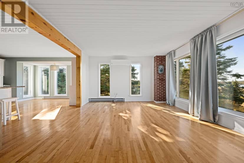 2160 East Petpeswick Road — photo 14 of 40