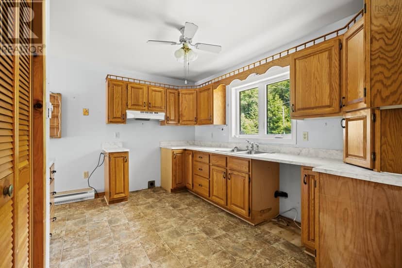 114 Joyce Court — photo 18 of 40
