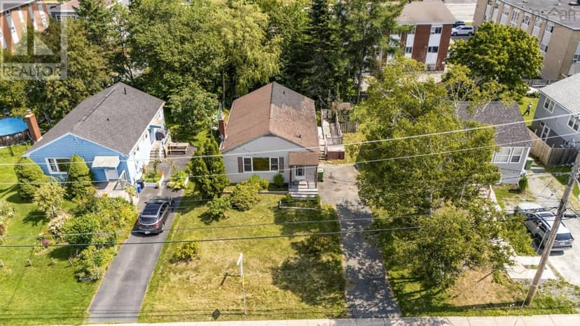 60 Thornhill Drive — photo 34 of 40