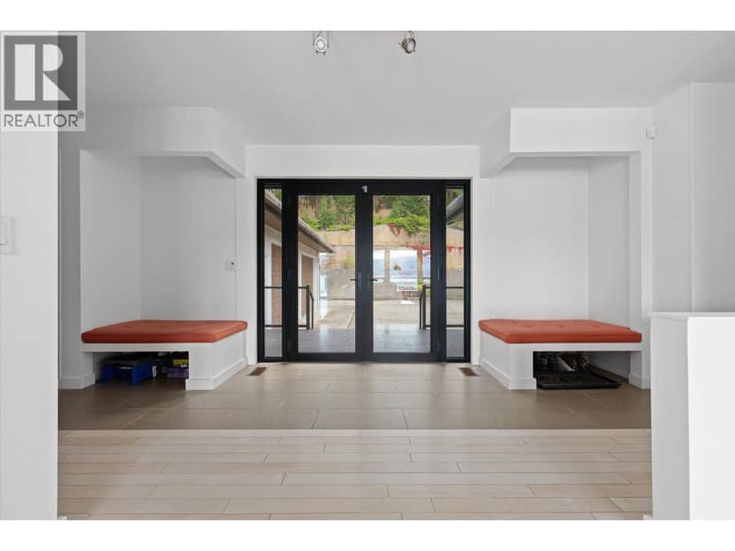 1045 Bartholomew Court, Kelowna, photo 6