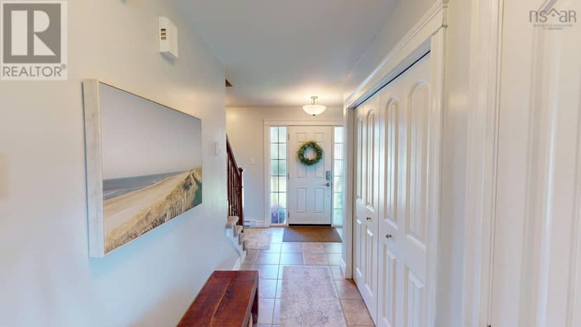 121 Greenough Drive — photo 19 of 33