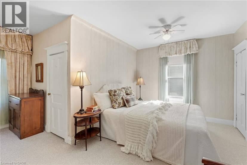41 EAST 14TH Street — photo 33 of 40