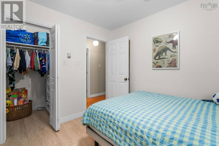 Dr. 43 Bayview Drive — photo 22 of 40