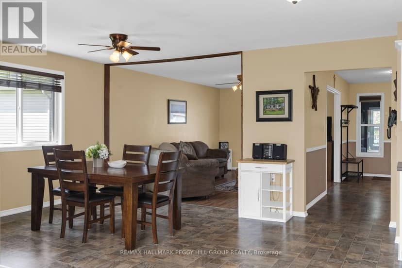5 Allan Court, Springwater, photo 7