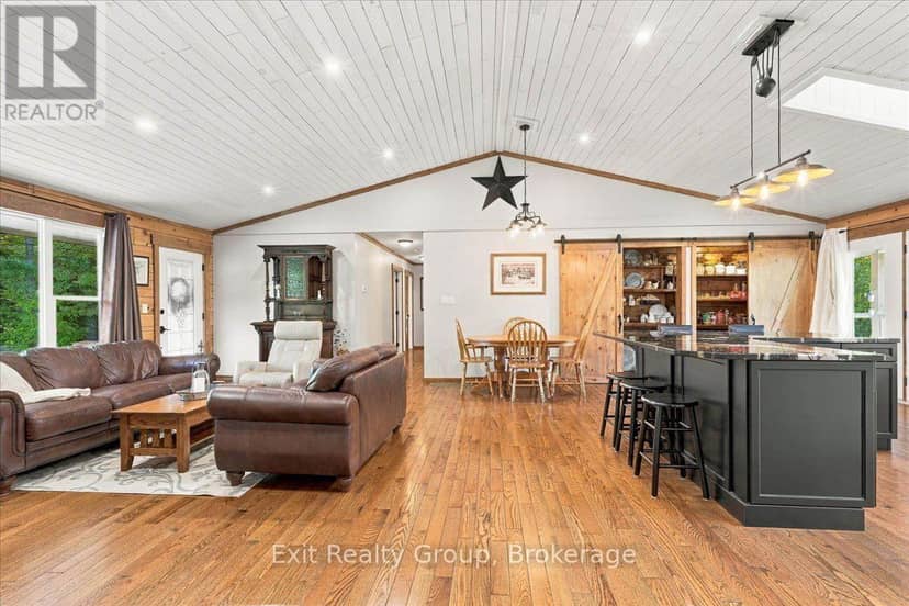 181 Jarvis Road — photo 19 of 40