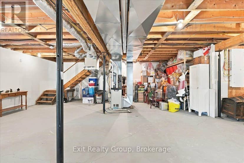 181 Jarvis Road — photo 37 of 40