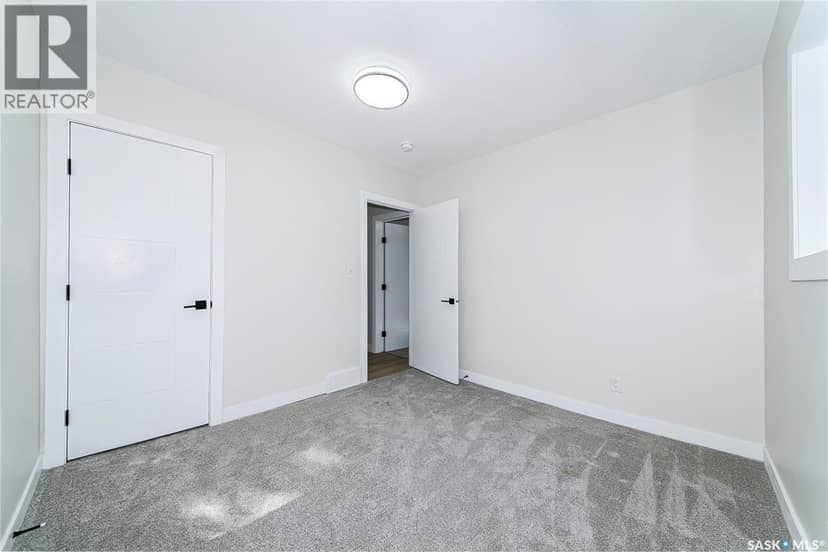 451 R Avenue S — photo 19 of 40