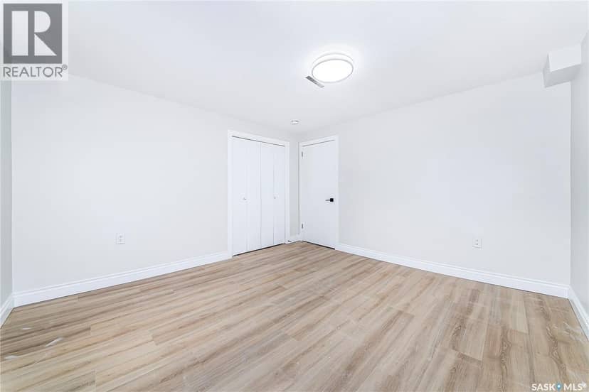 451 R Avenue S — photo 31 of 40