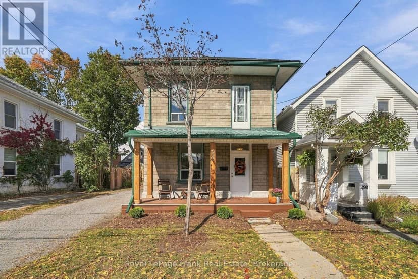 492 Hopkins Avenue, Peterborough, photo 2
