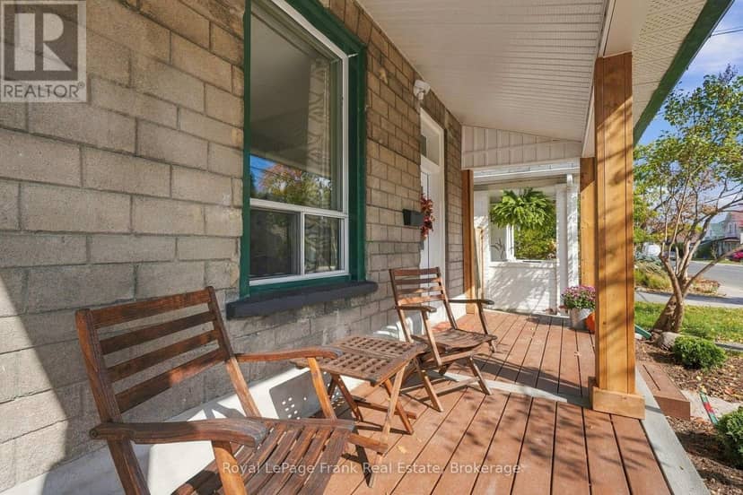 492 Hopkins Avenue, Peterborough, photo 8