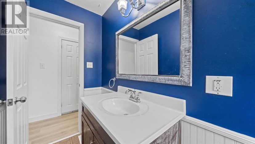 57 Ridge Avenue — photo 38 of 40