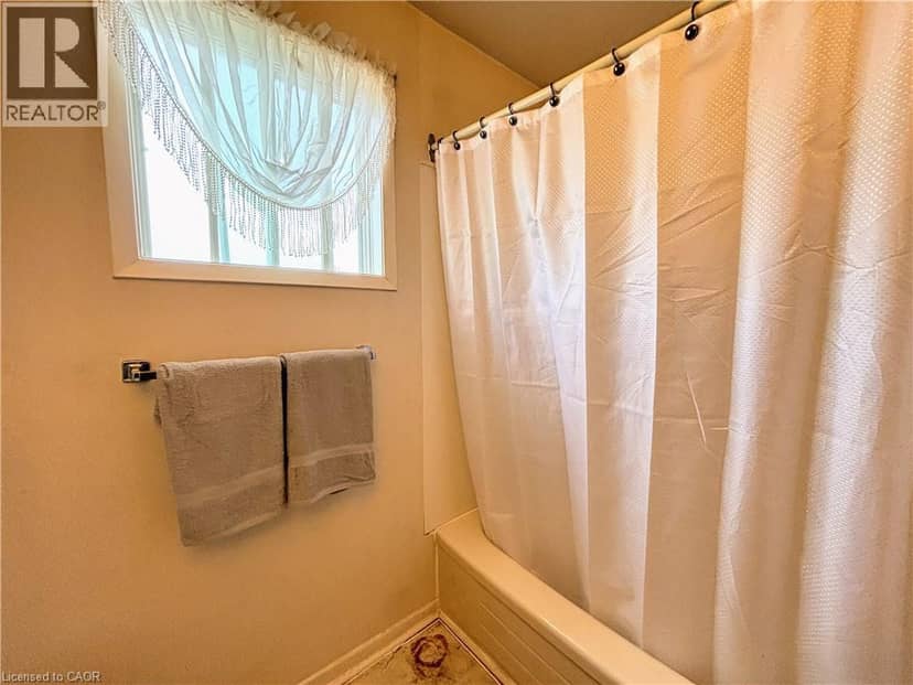 80 MATACHEWAN Road — photo 23 of 40