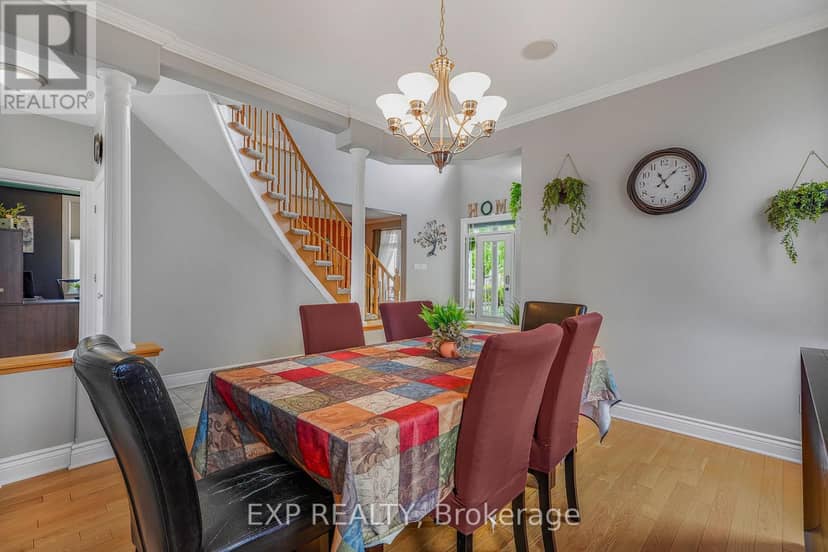 224 Topaze Crescent — photo 11 of 40