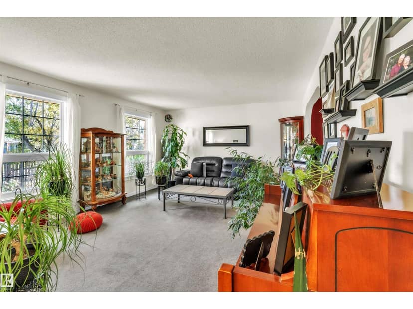 76 Gariepy Cr NW, Edmonton, photo 7