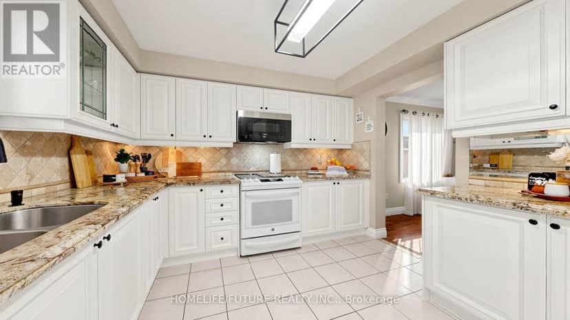 90 Bedell Crescent — photo 12 of 40