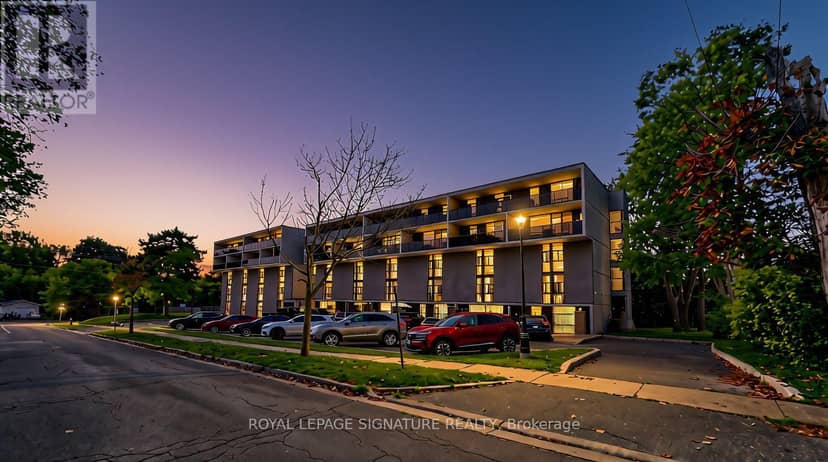 402 - 454 Centre Street S, Oshawa
