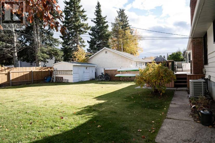 125 Douglas Drive — photo 21 of 24