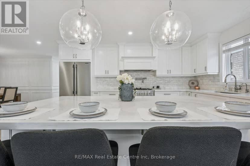 18 Keys Crescent, Guelph, photo 7