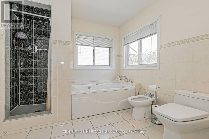 29 Eminence Road — photo 21 of 37