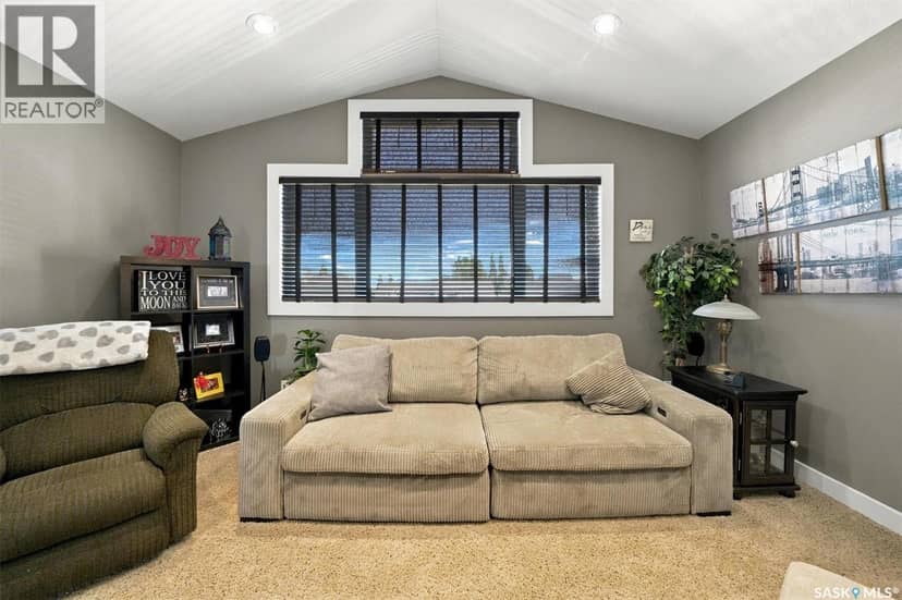 814 Rock Hill LANE — photo 32 of 40