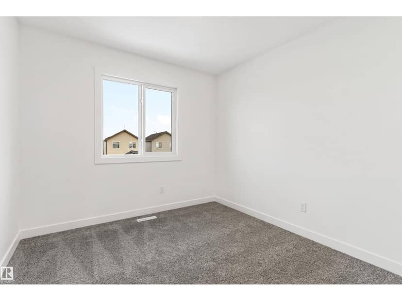1012 14 AV NW — photo 30 of 38