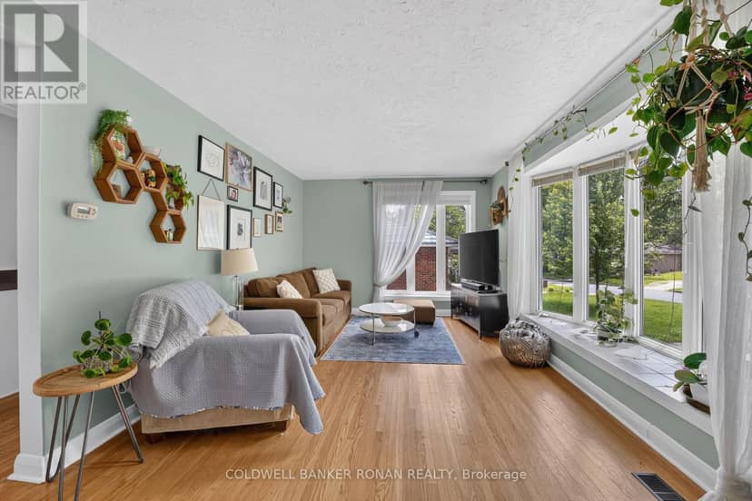 9 Vine Street — photo 10 of 40