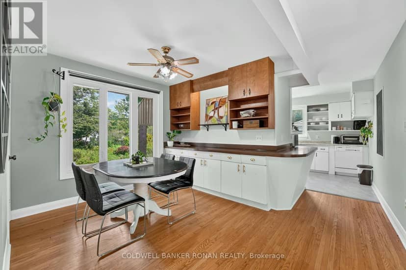 9 Vine Street — photo 15 of 40