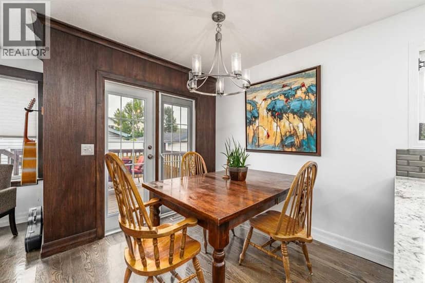 139 Country Hills Way NW — photo 10 of 28