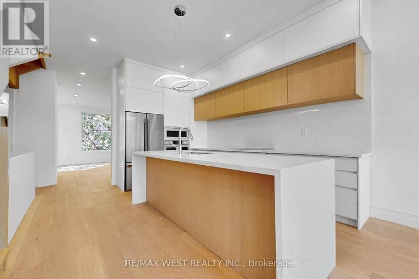 3 - 2639R Dundas Street W, Toronto, photo 7