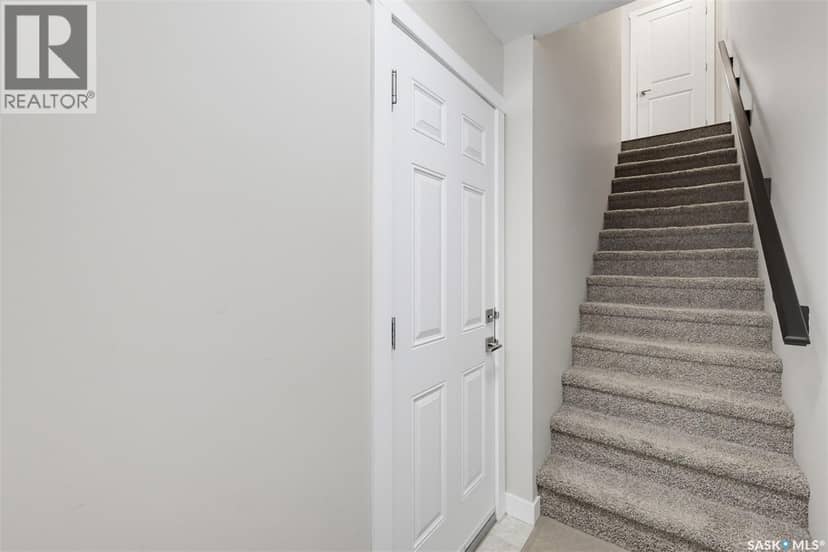 223 1220 Pringle WAY — photo 3 of 40
