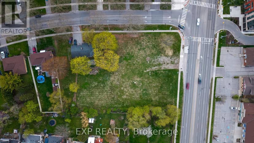 180 Commissioners Road W — photo 5 of 9