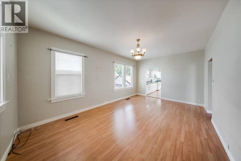 426 Austad Lane, Trail, photo 4