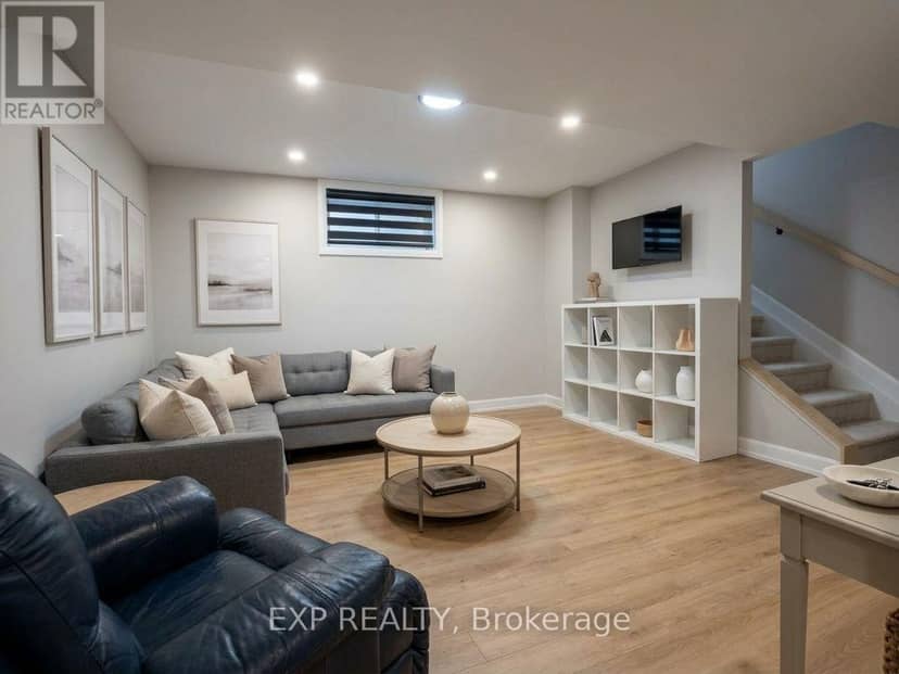 1202 Montblanc Crescent — photo 17 of 22