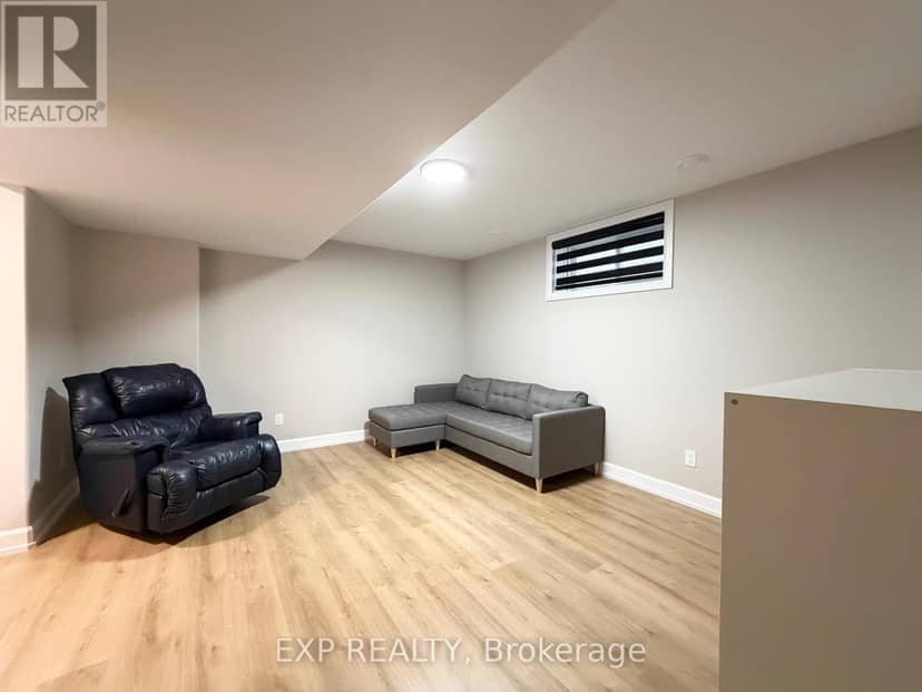 1202 Montblanc Crescent — photo 18 of 22