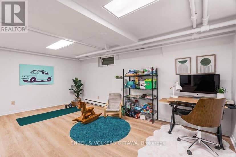 694 Island Park Drive — photo 33 of 40