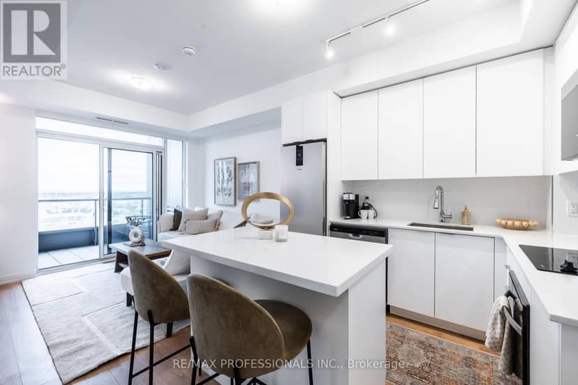1421 - 10 Abeja Street — photo 5 of 40