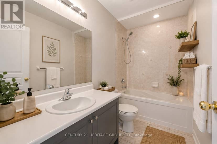 29 Ruthven Crescent — photo 14 of 23
