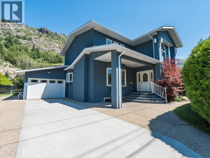 3441 LABURNUM Drive — photo 1 of 40