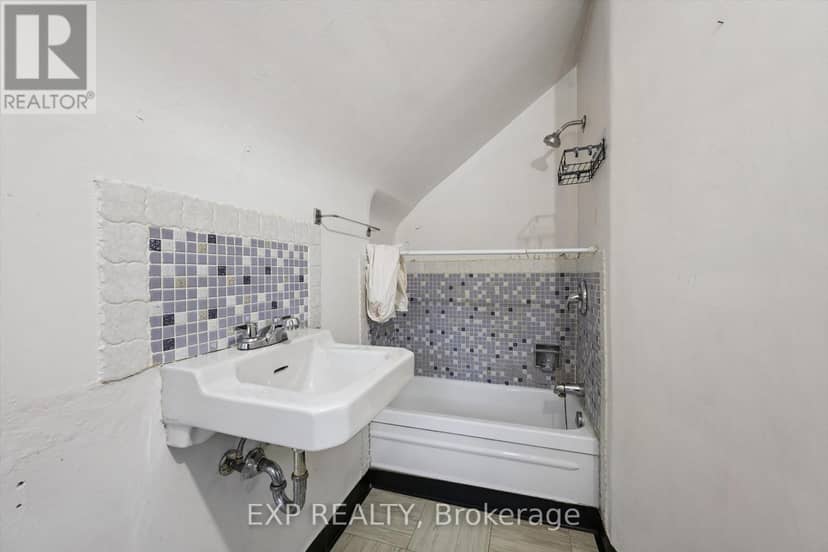 191 Grove Street — photo 21 of 36