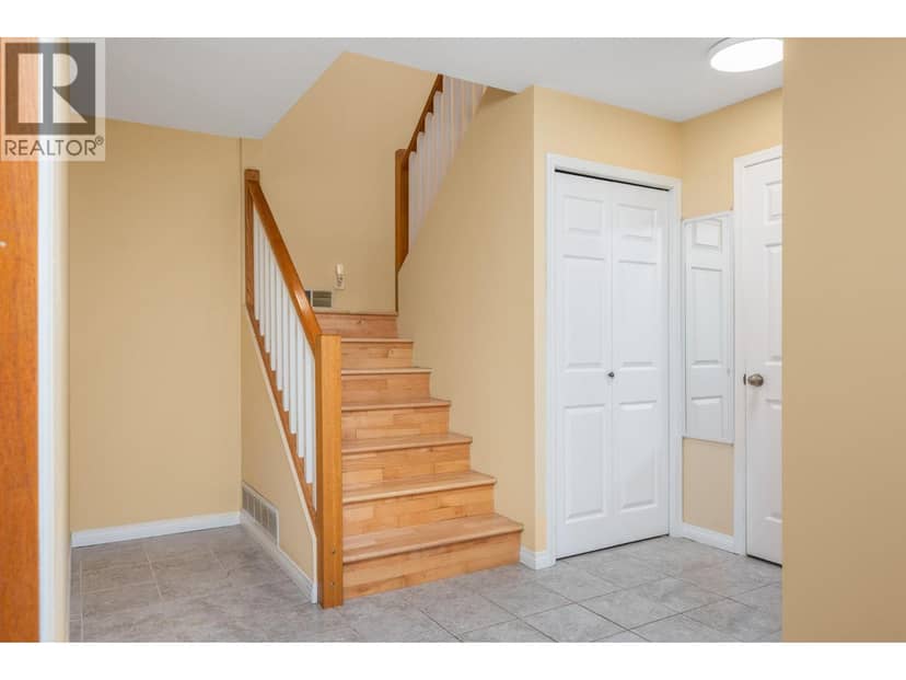 4405 Ottley Road, Lake Country, photo 5