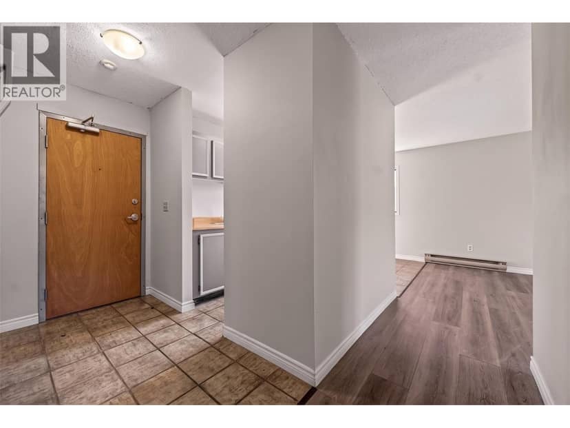 150 Skaha Place Unit# 413, Penticton, photo 3