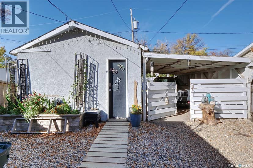 1042 Algoma AVENUE — photo 31 of 39