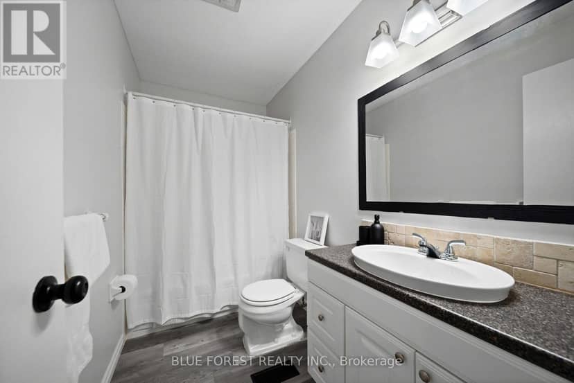 10 Berkshire Court — photo 22 of 40